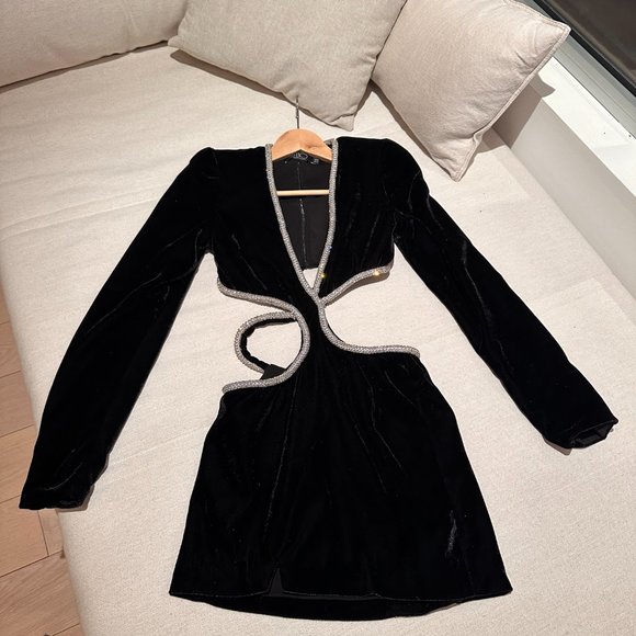 PATBO -  Cutout Mini Dress In Black - Picture 4 of 10